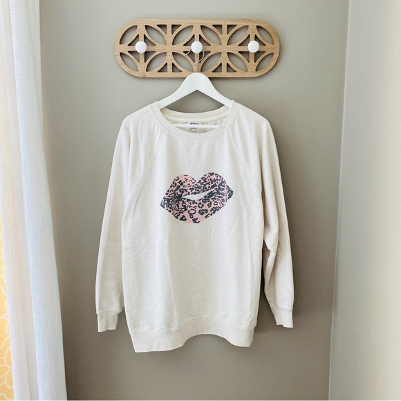 Wildfox Leopard Lips Sweatshirt Cream Sz Medium - Picture 1 of 9